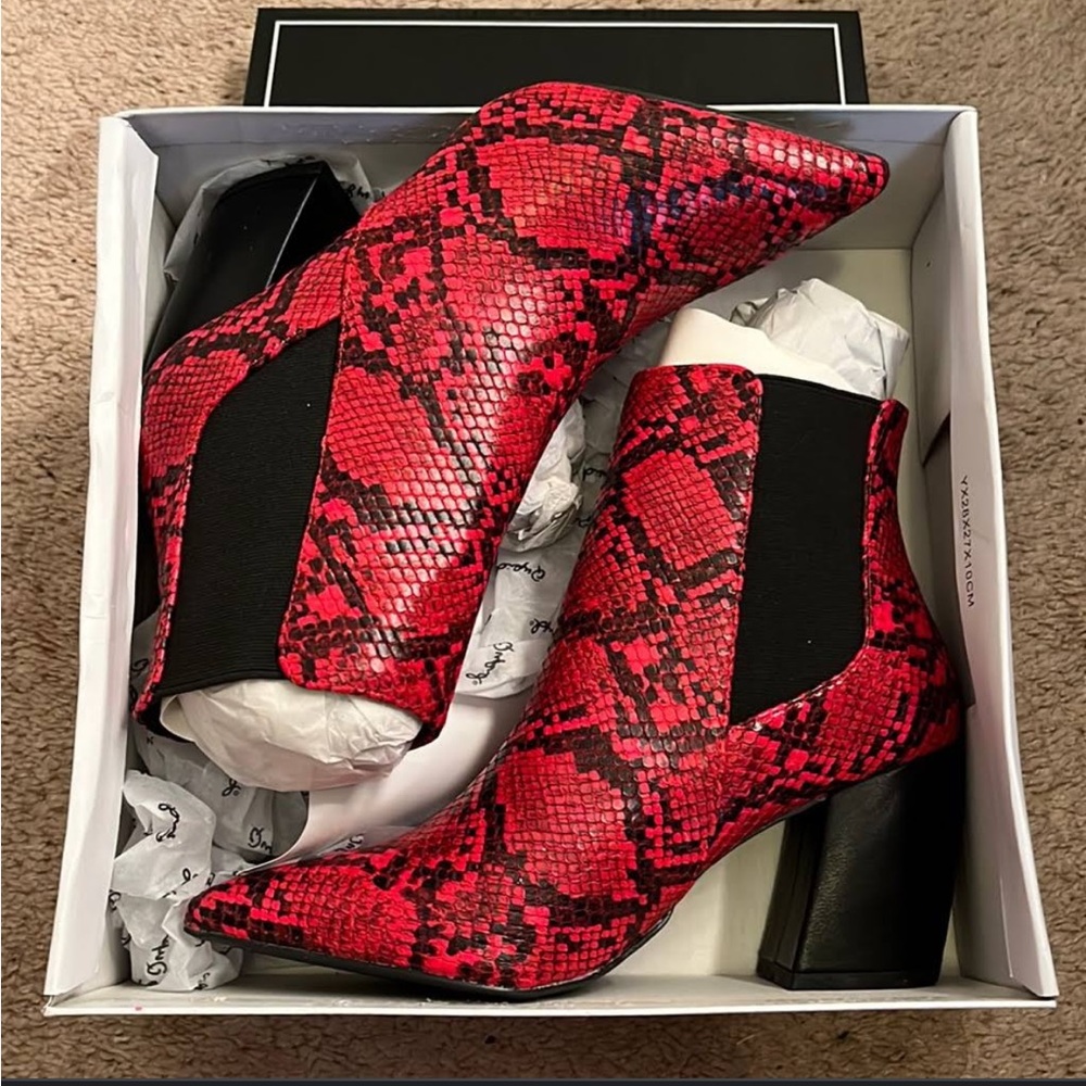 🆕❤️‍🔥 NEW Red & Black Milkway Boots - Size 6 - Qupid - BRAND NEW!! - Picture 5 of 5